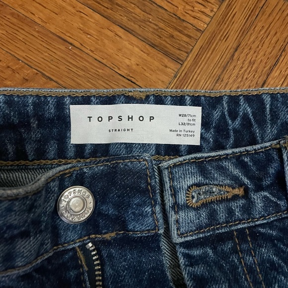 TOPSHOP Mom Jeans, Midwash - Picture 2 of 6
